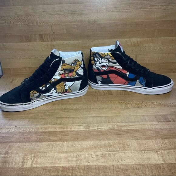 Vans X Disney SK8-Hi, Mickey and Friends, Women’s Size 10.5 Men’s 9. main image 10